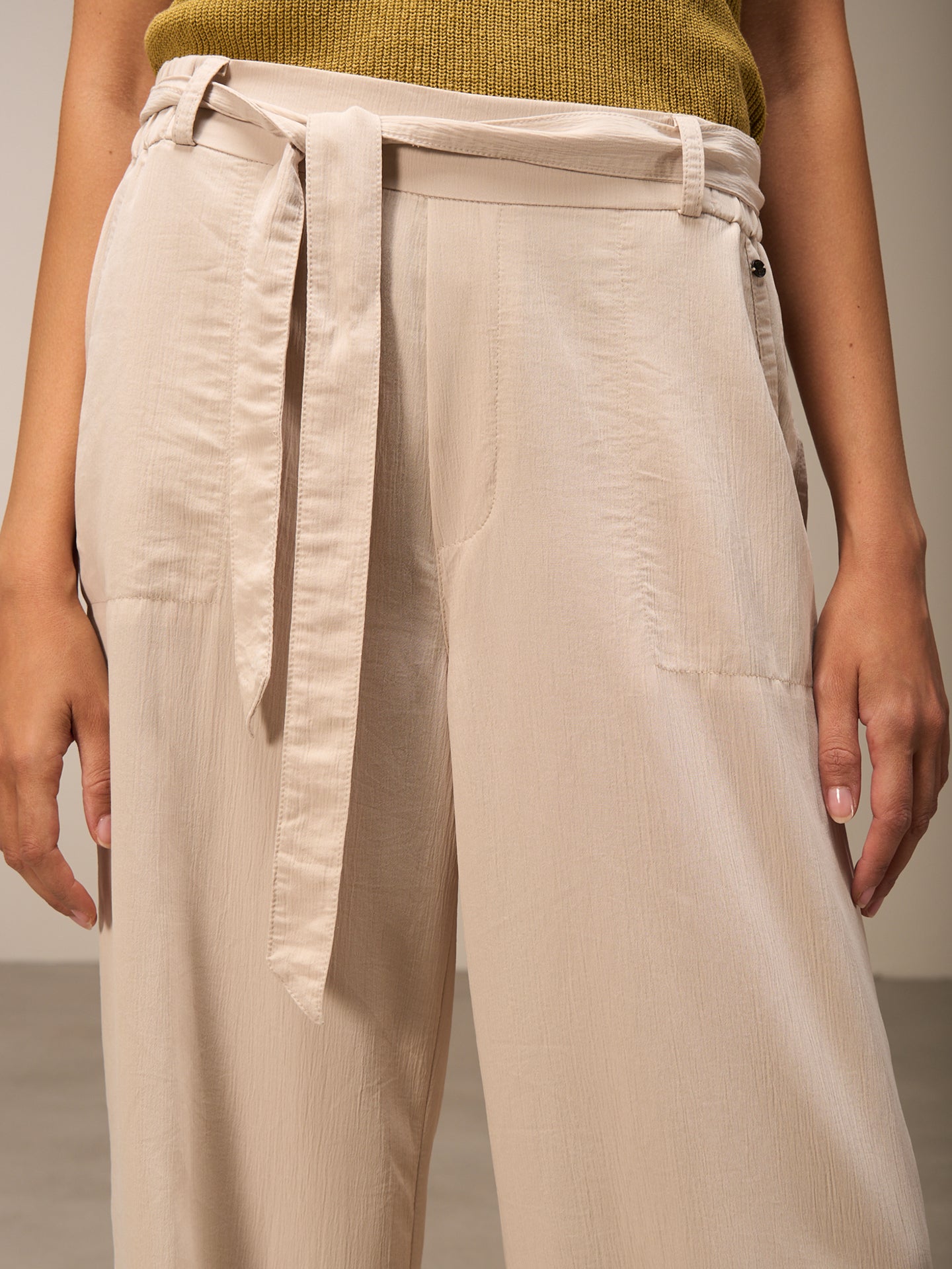 pantalon avec ceinture