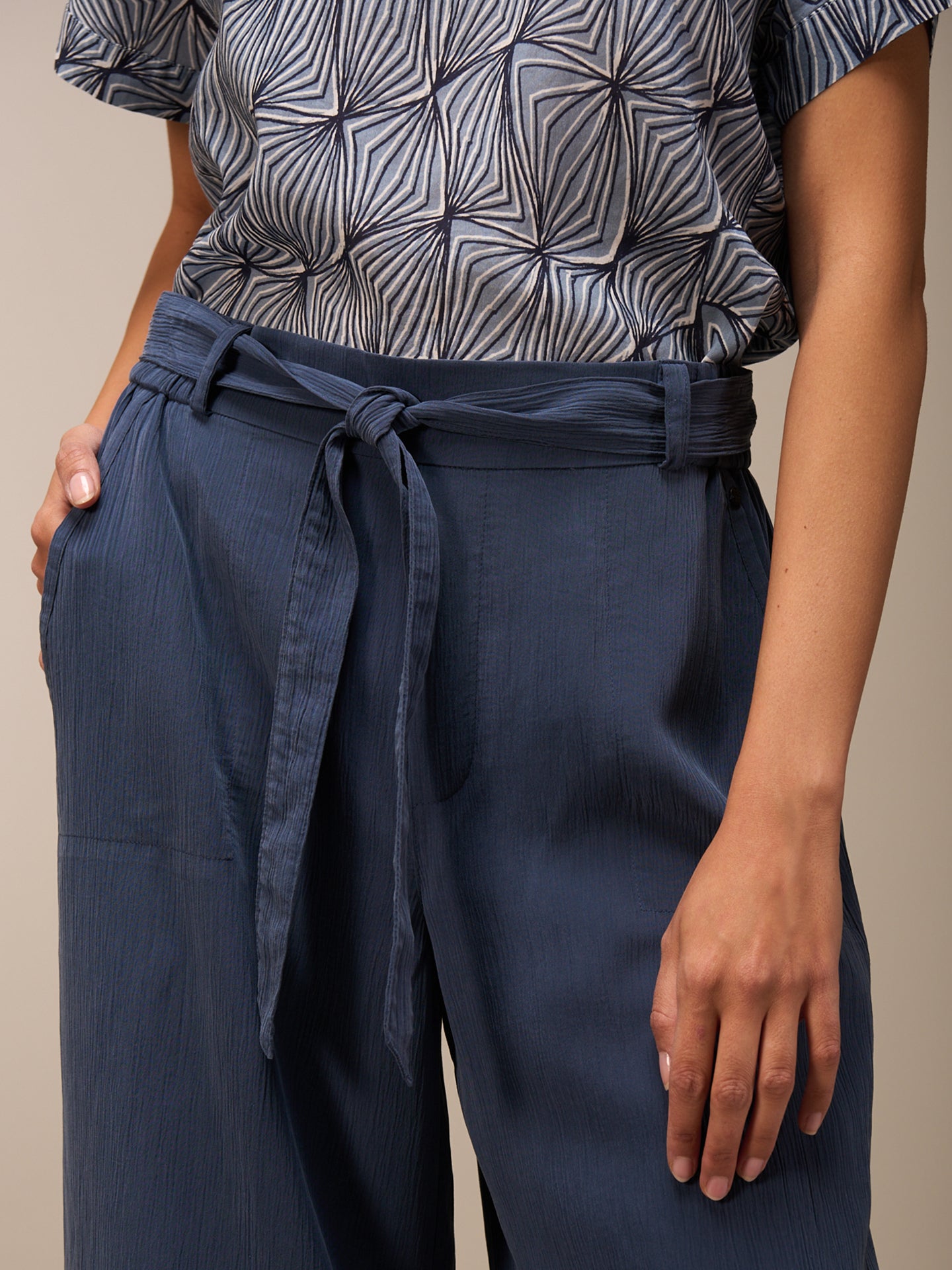 pantalon avec ceinture