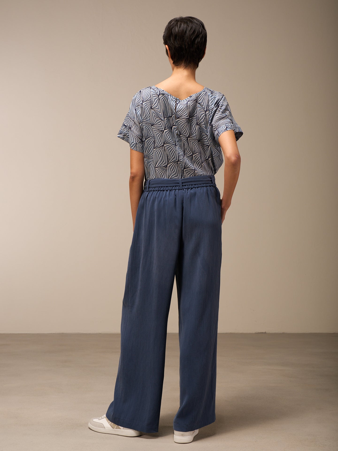 Pantaloni con cintura
