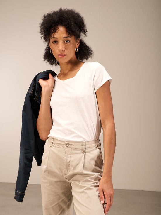 Short-sleeved shirt