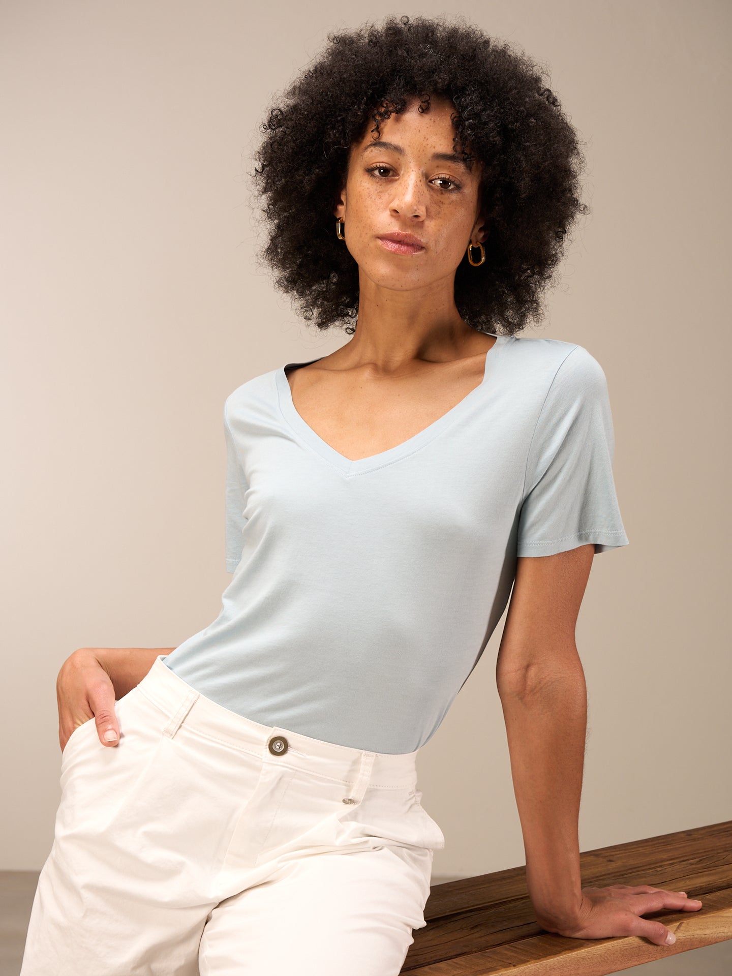 T-shirt à manches coupées raccourcies