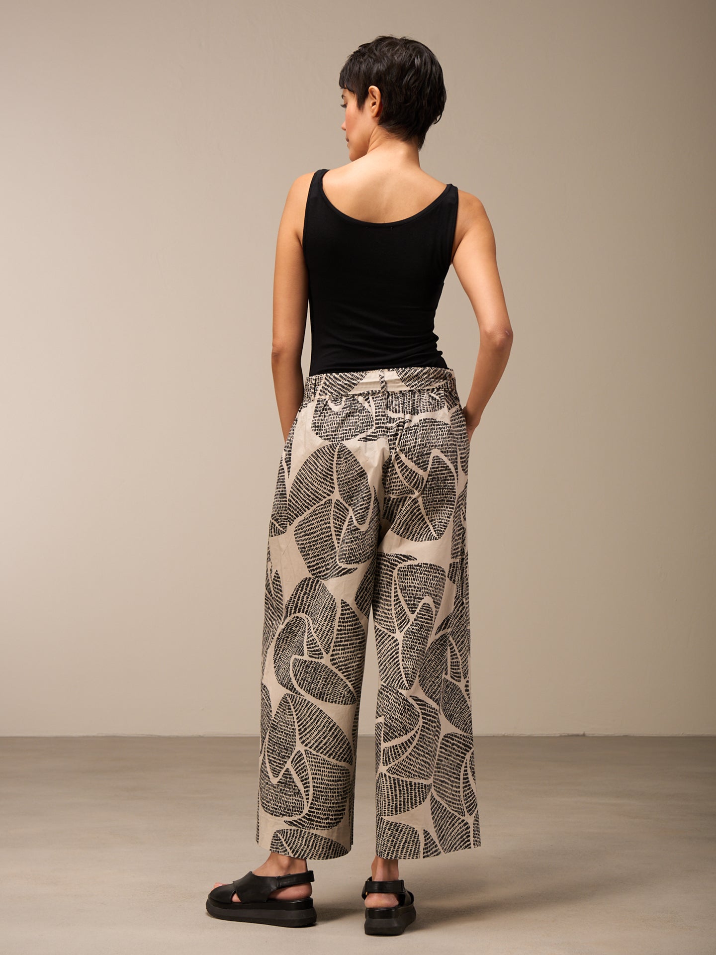 Printed pants