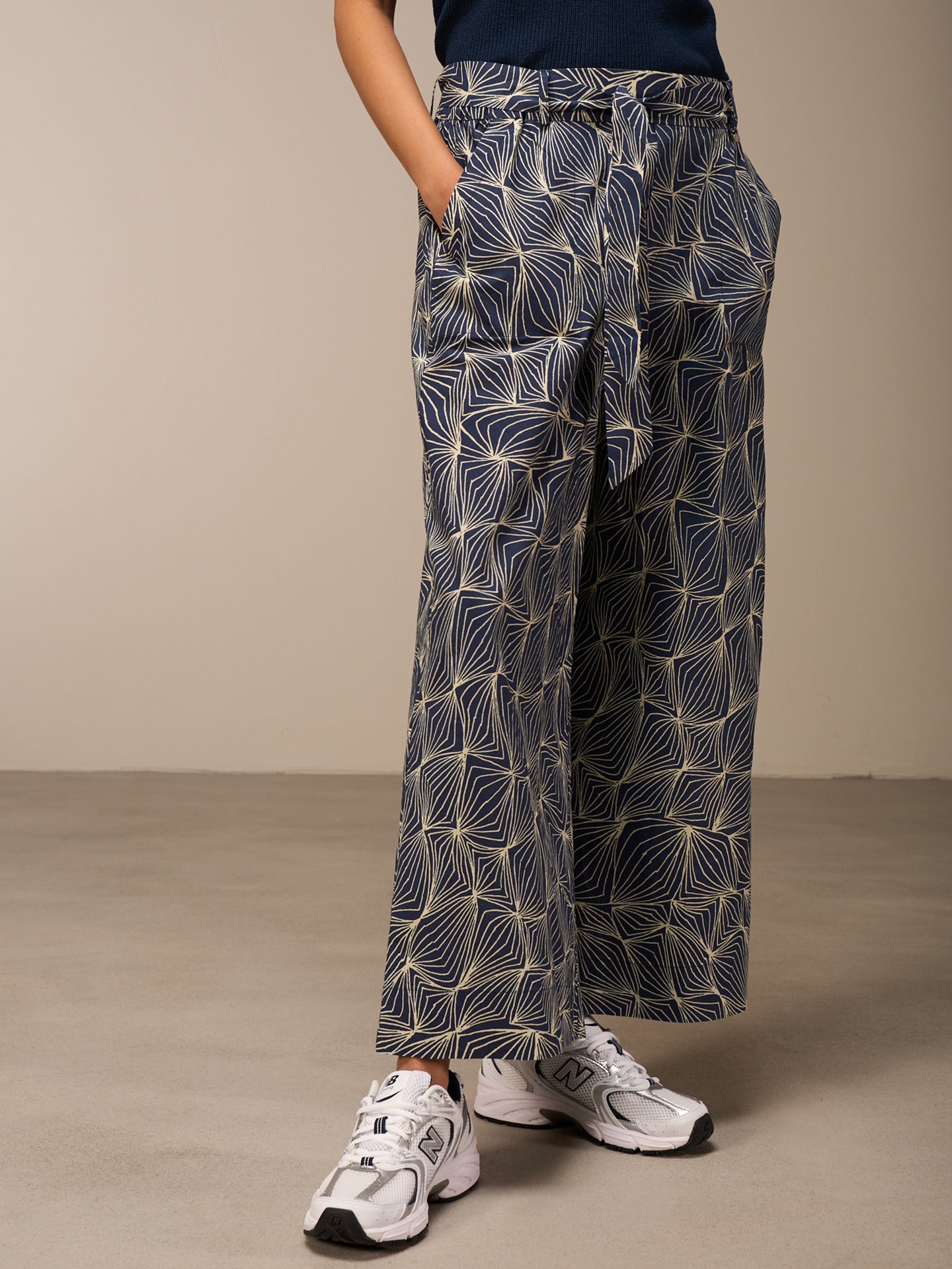 Printed pants