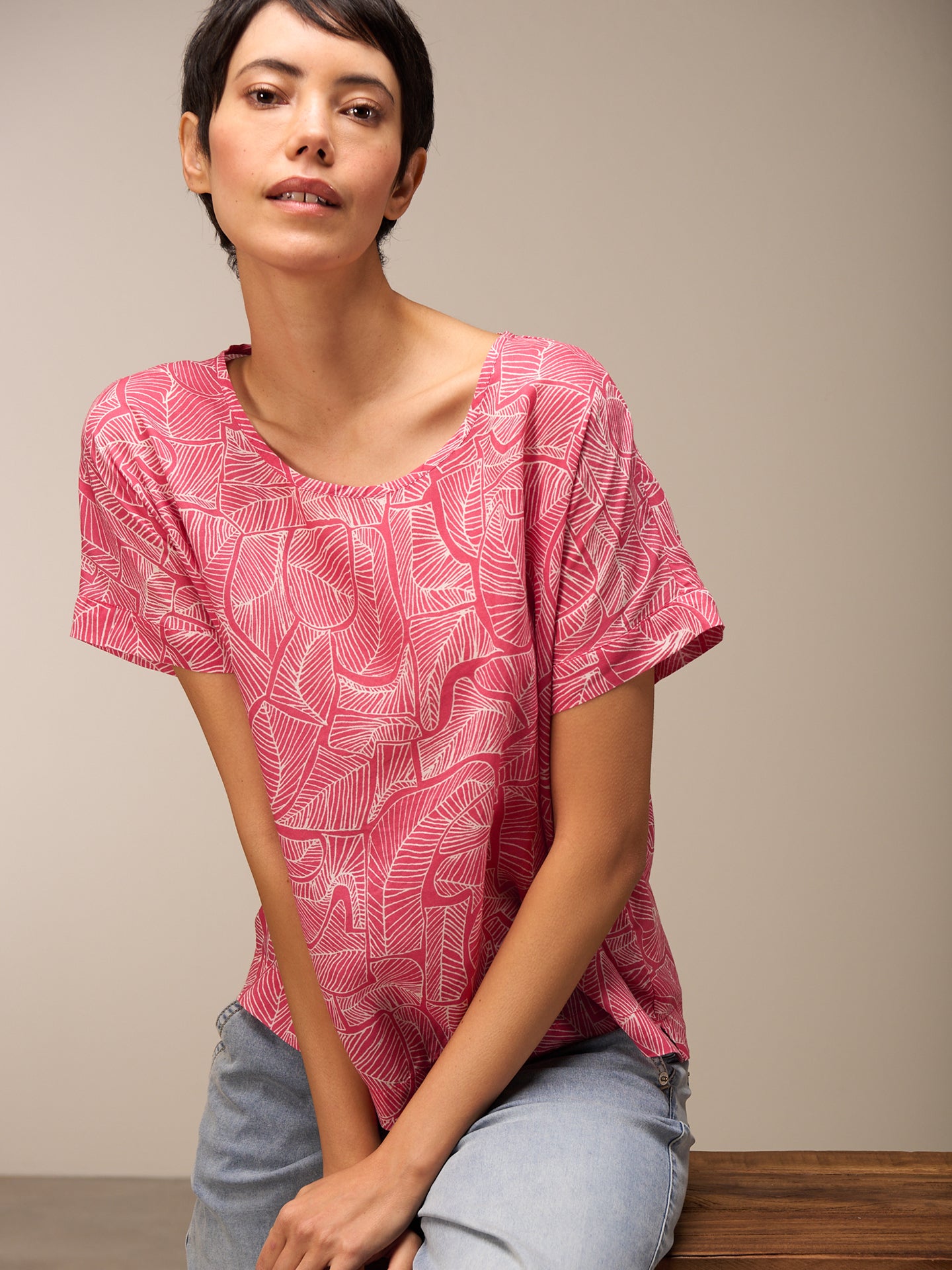 Blusa con scollo rotondo