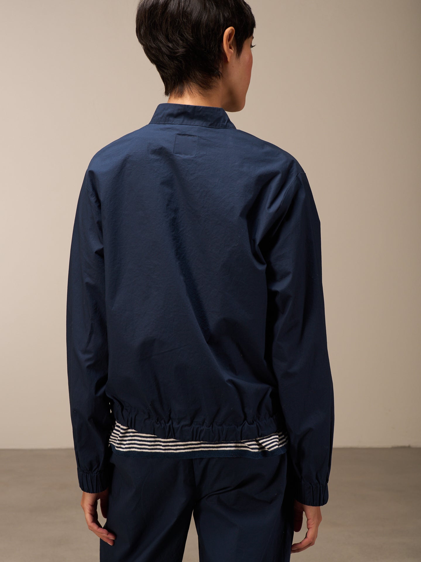 Jacket with stand-up collar