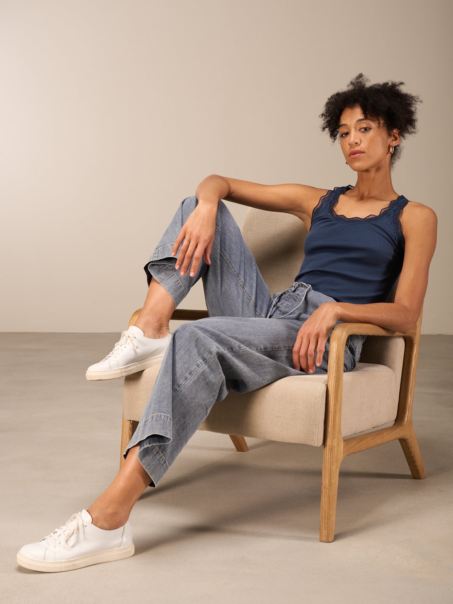 Top with wide straps