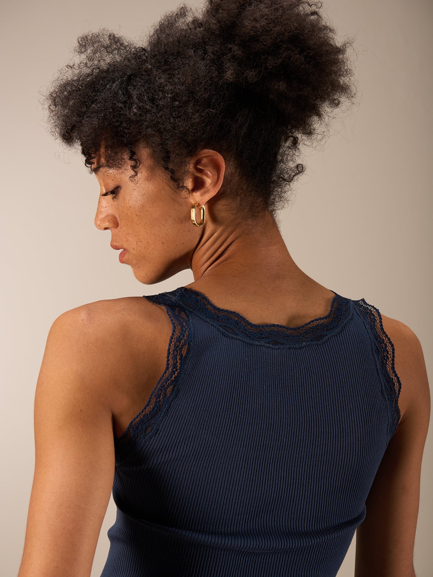 Top with wide straps