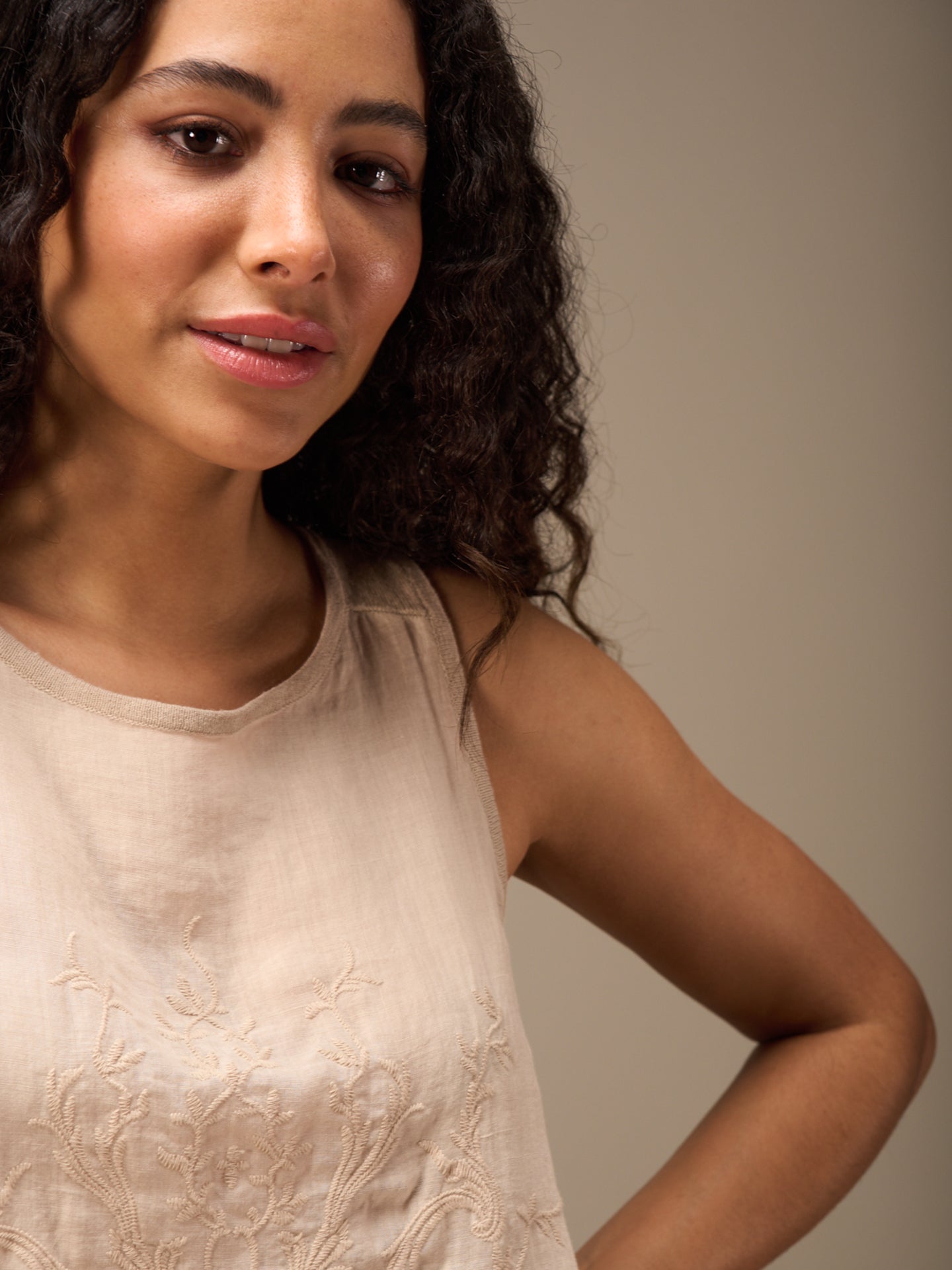 Round-neck top