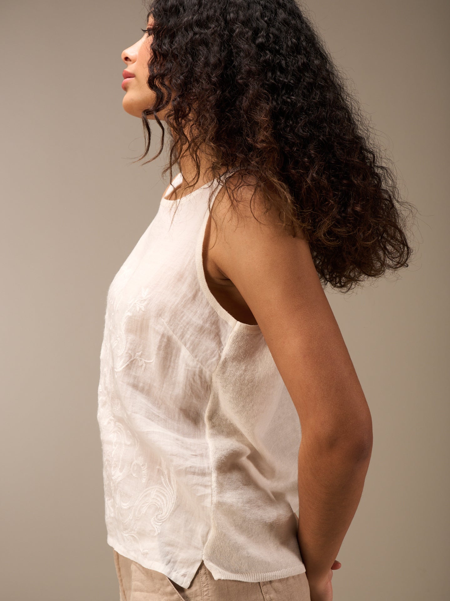 Round-neck top