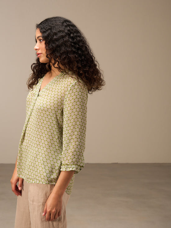 Bluse mit V-Ausschnitt