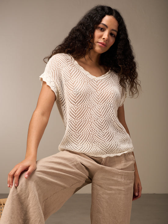 Knitted sweater vest
