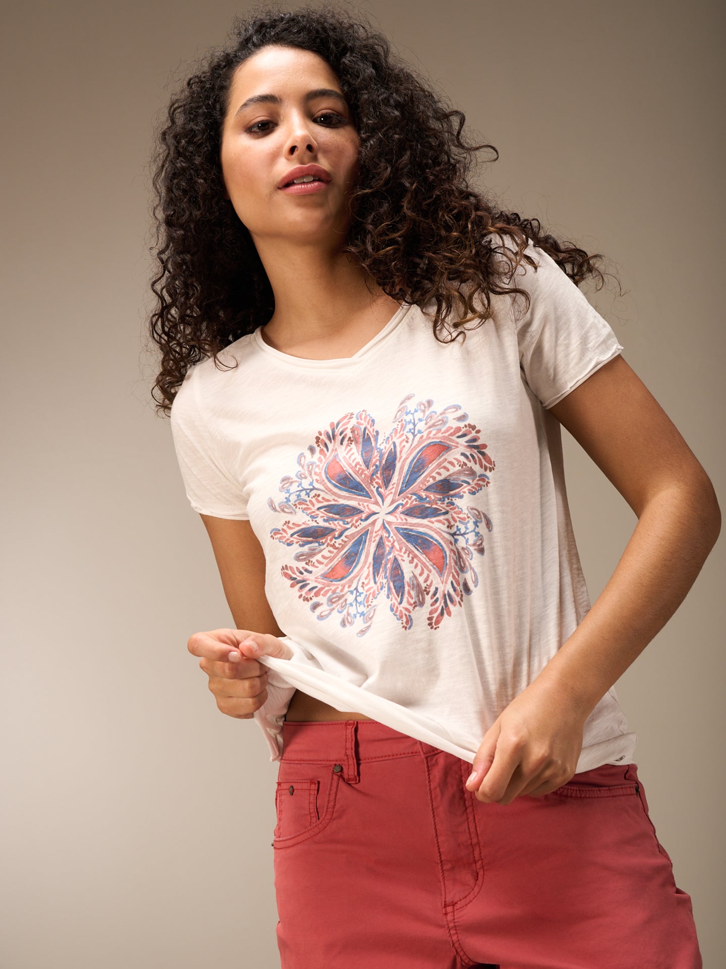 Short-sleeved shirt
