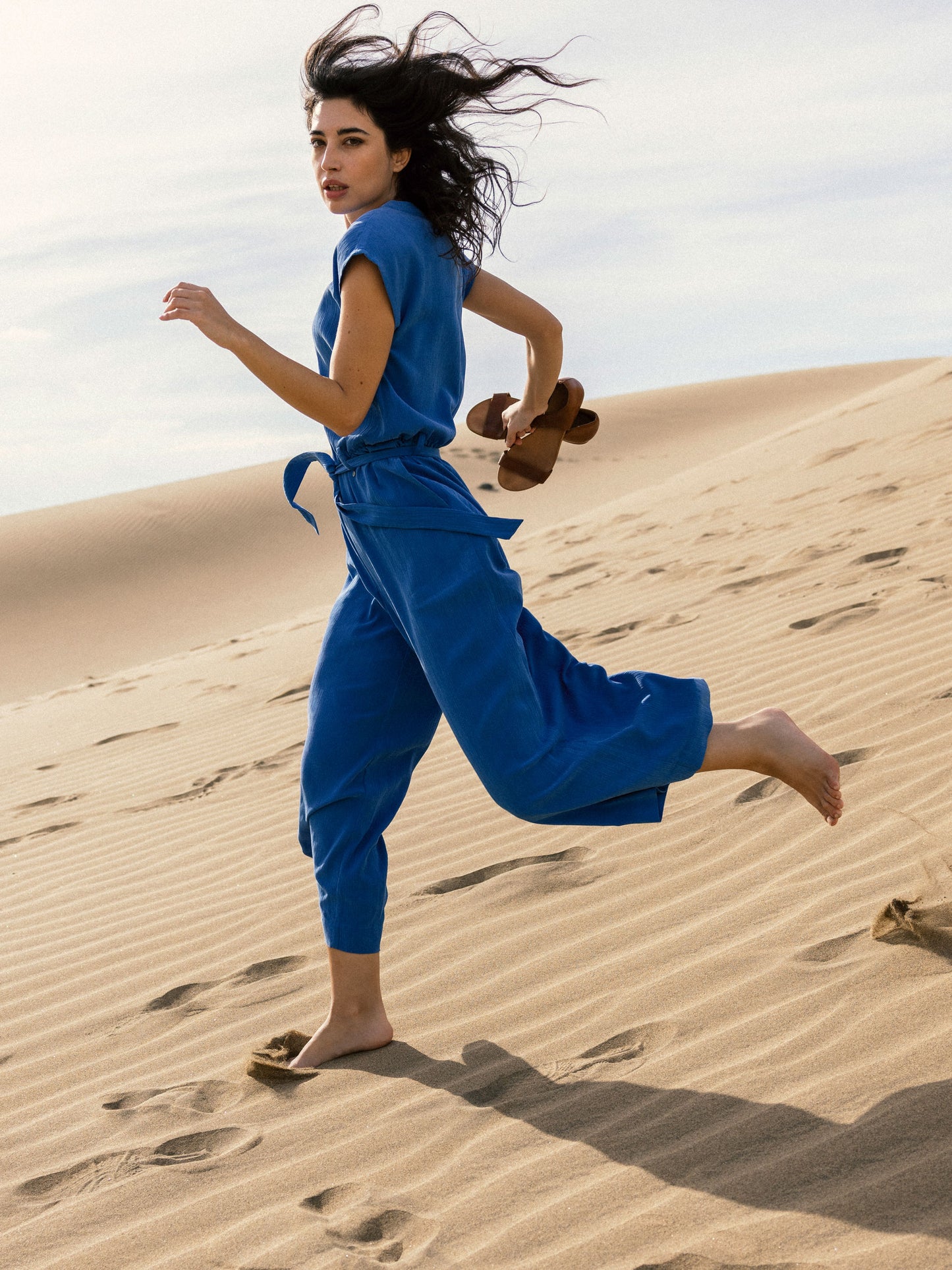 Jumpsuit mit Gürtel