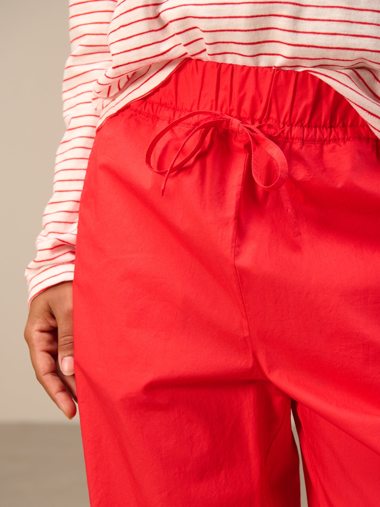 Hose mit elastischem Bund
