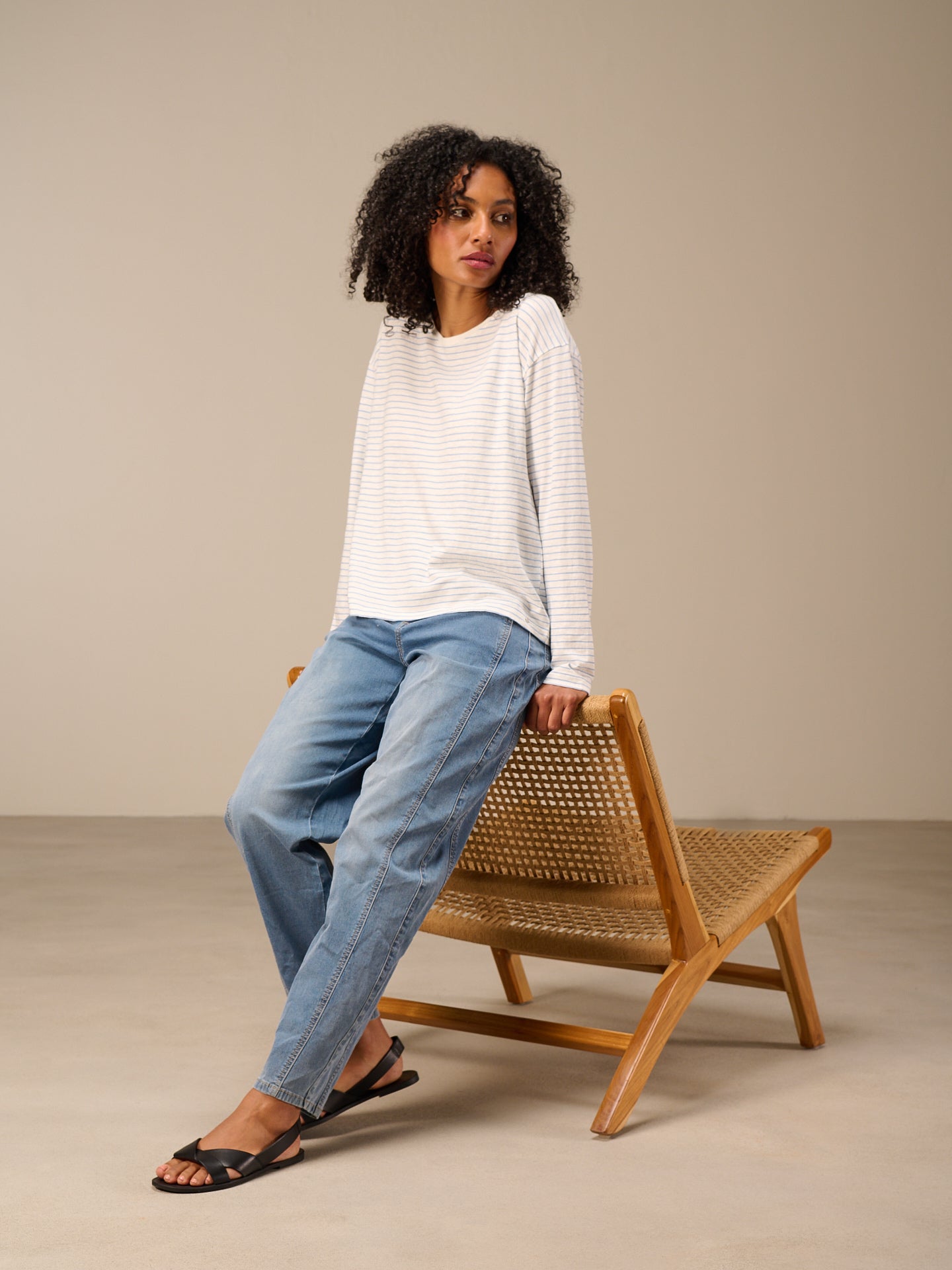 Barrel-leg jeans