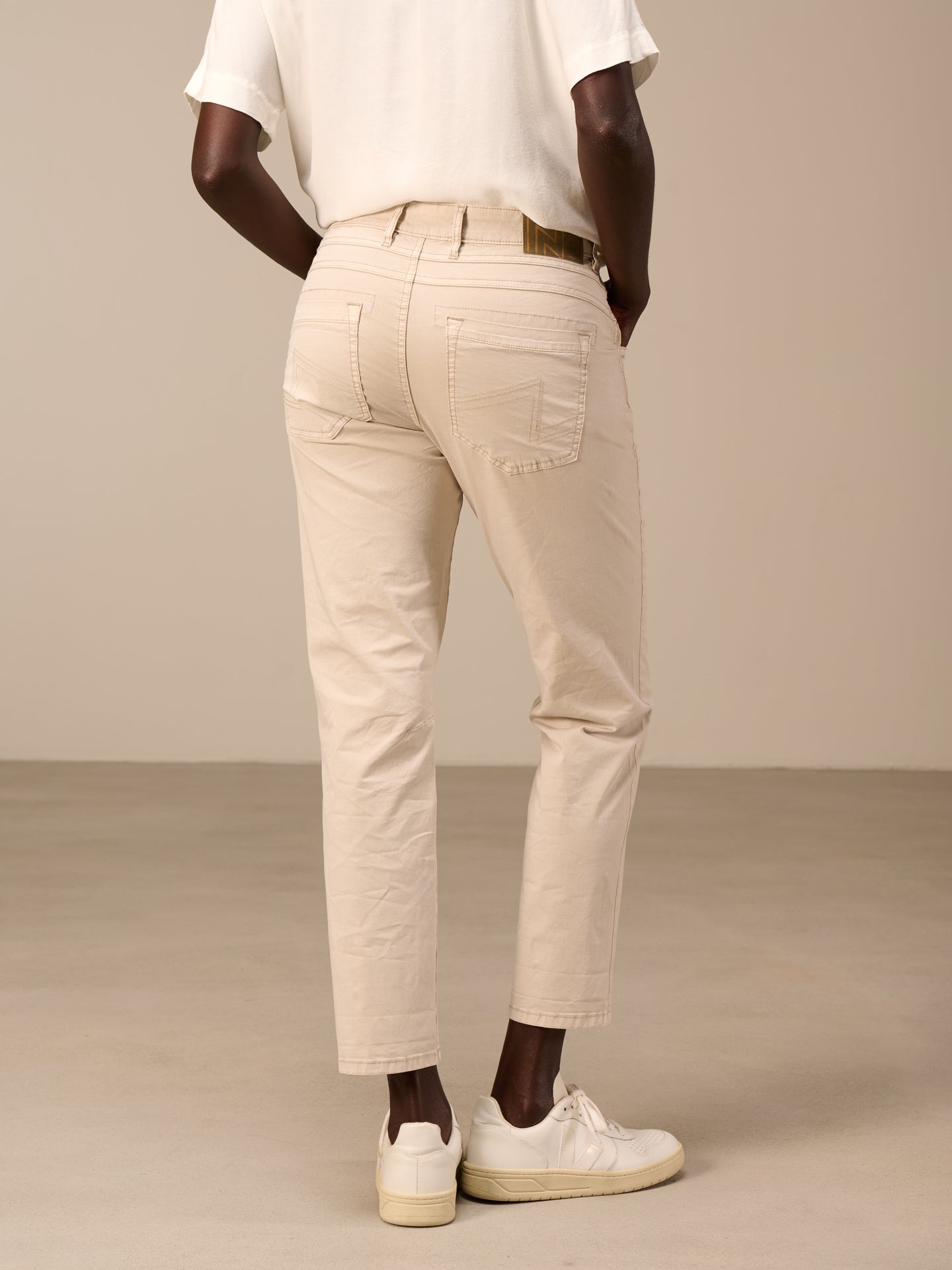 Tapered pants