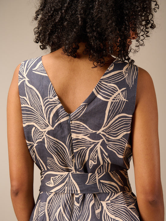 Jumpsuit mit Gürtel