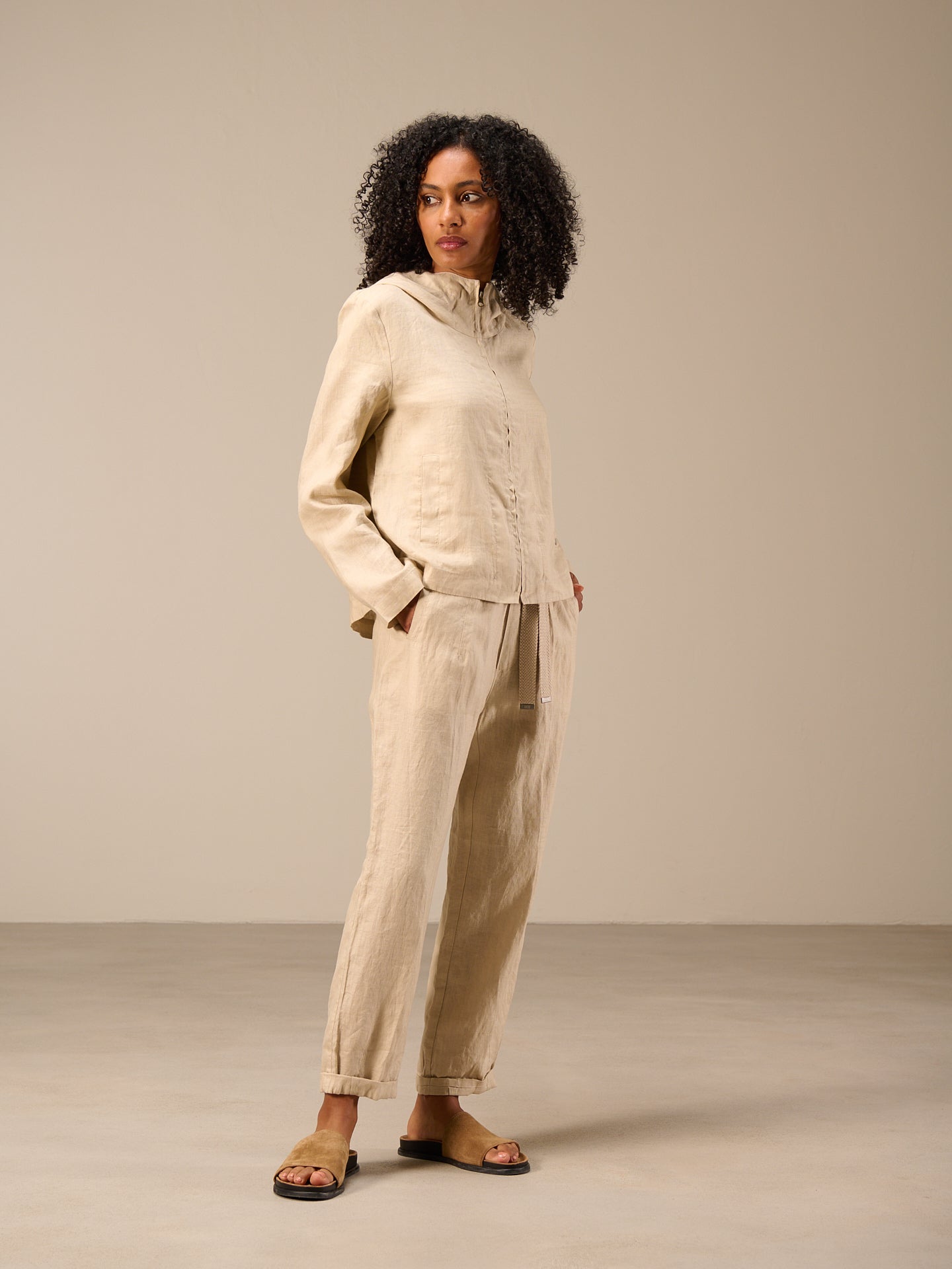 Pantaloni con vita elastica