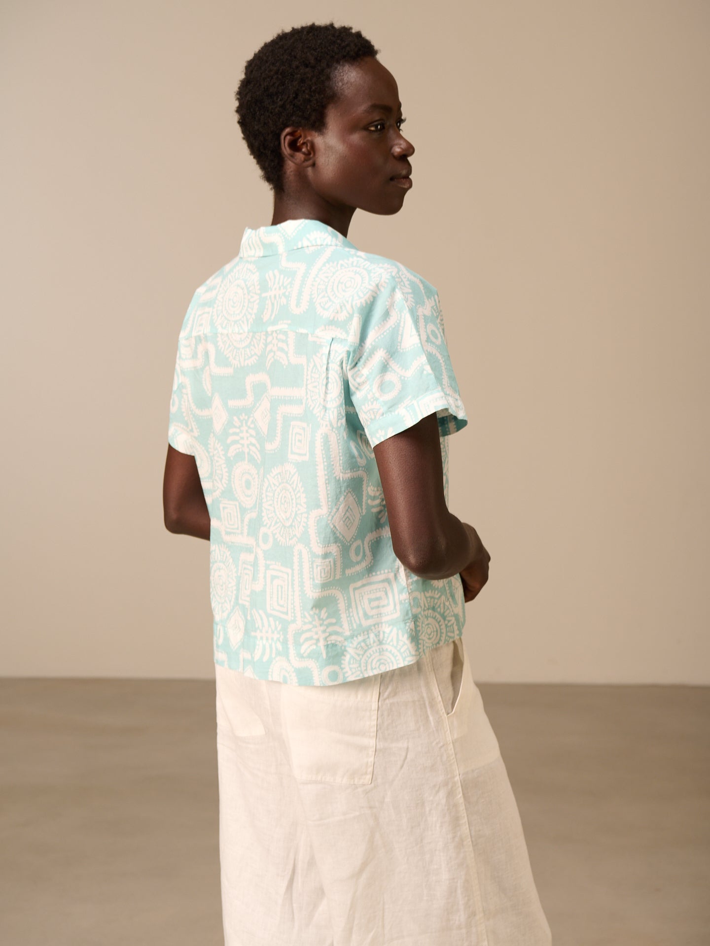 chemise à manches courtes