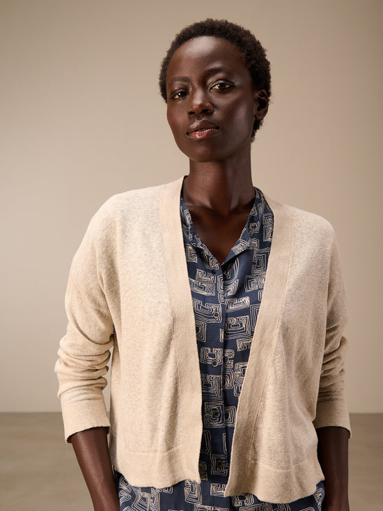 Strickjacke mit Leinen