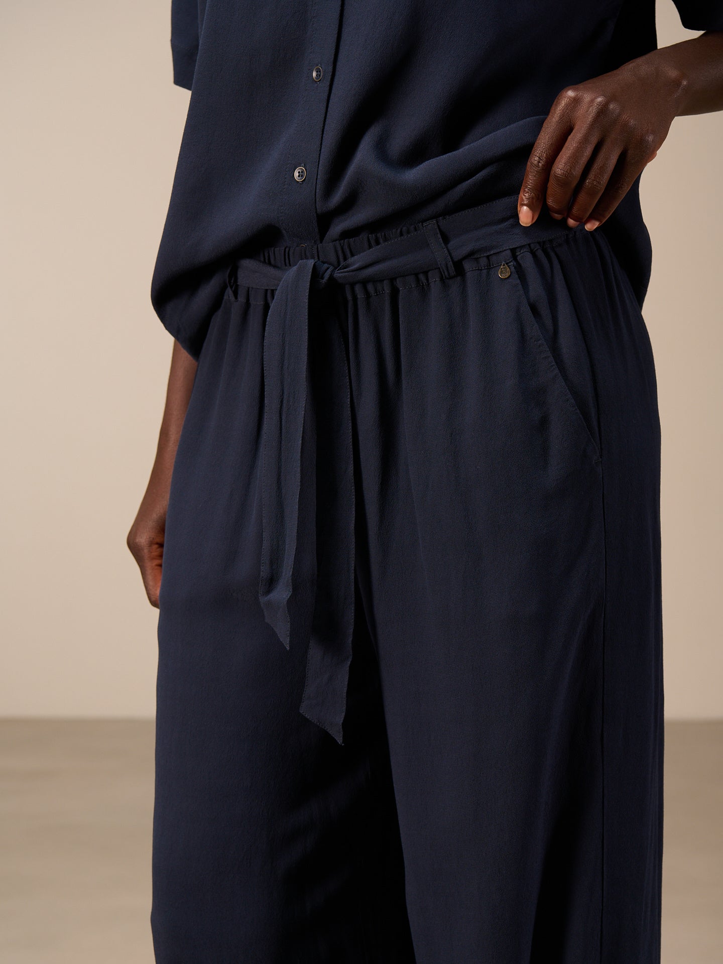 Pants with belt