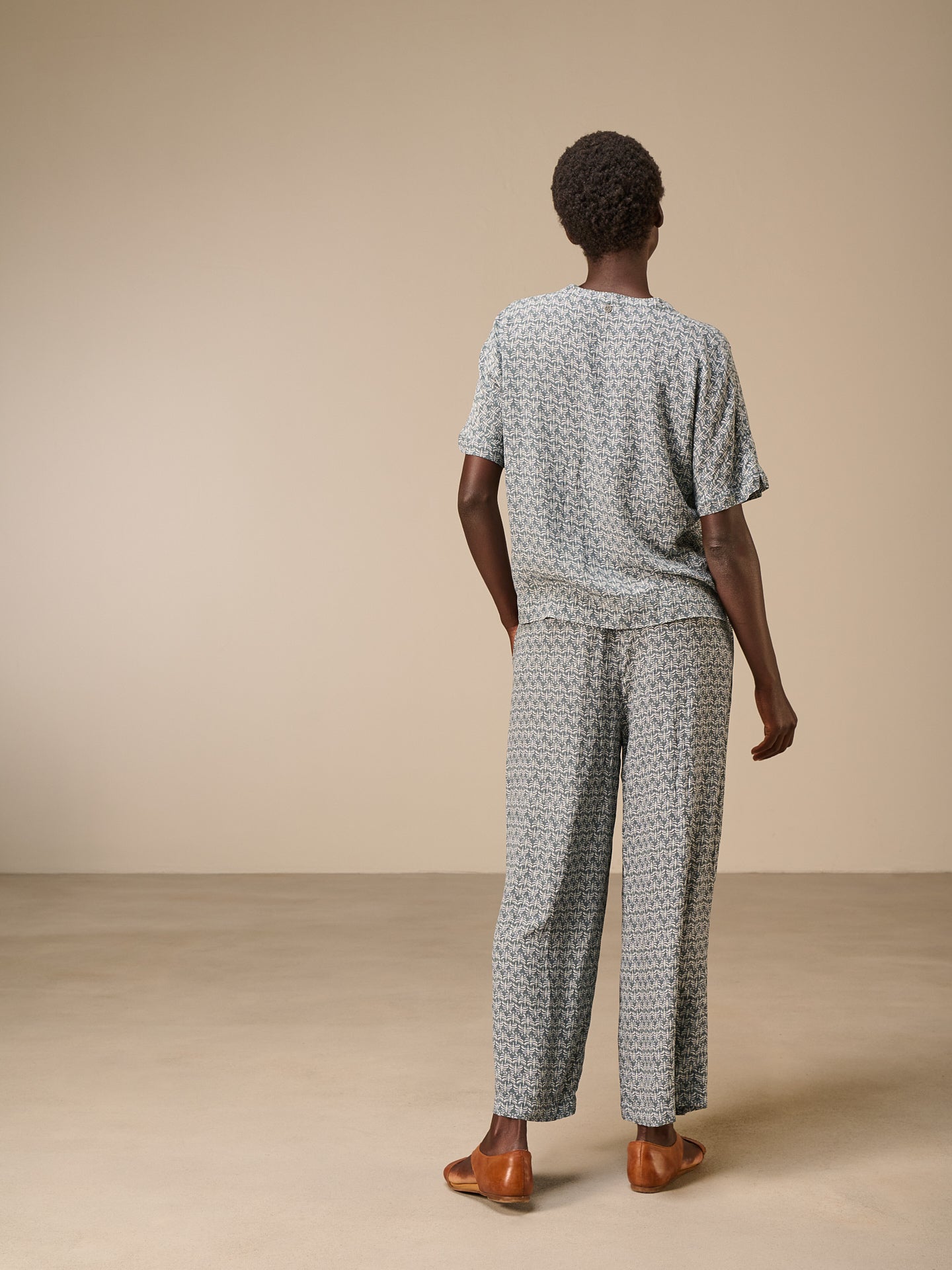 Bluse mit Stehkragen