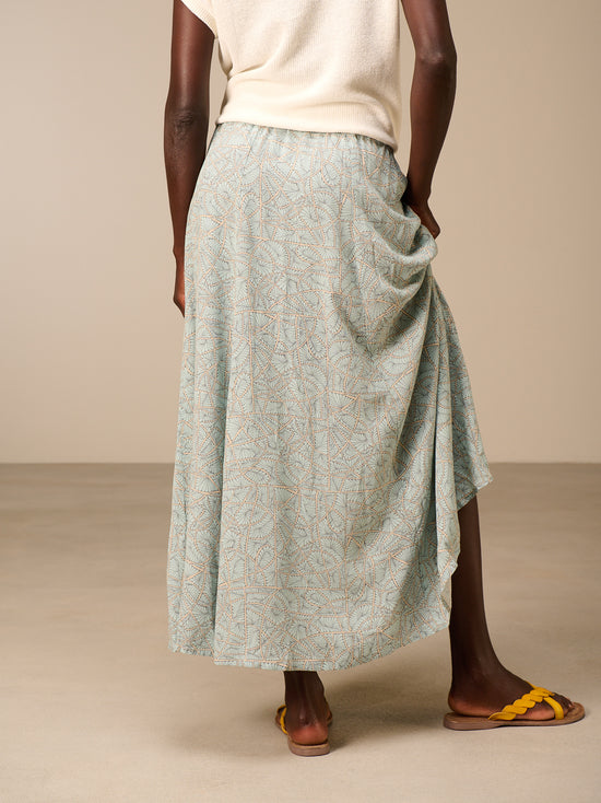 Button-up skirt