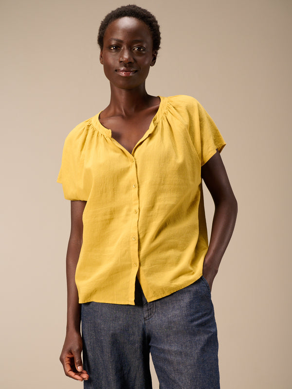 chemise à manches courtes