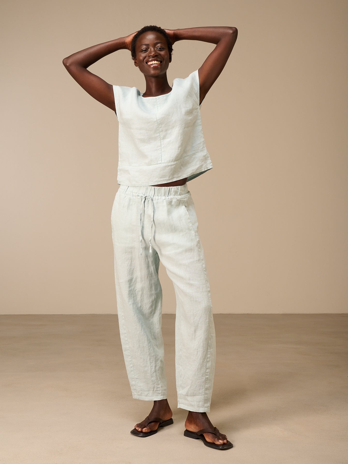 Pants with belt