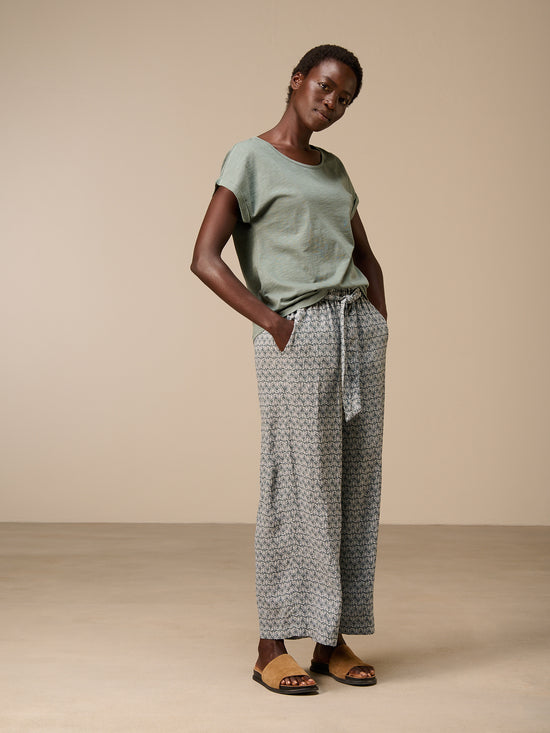 Round-neck shirt