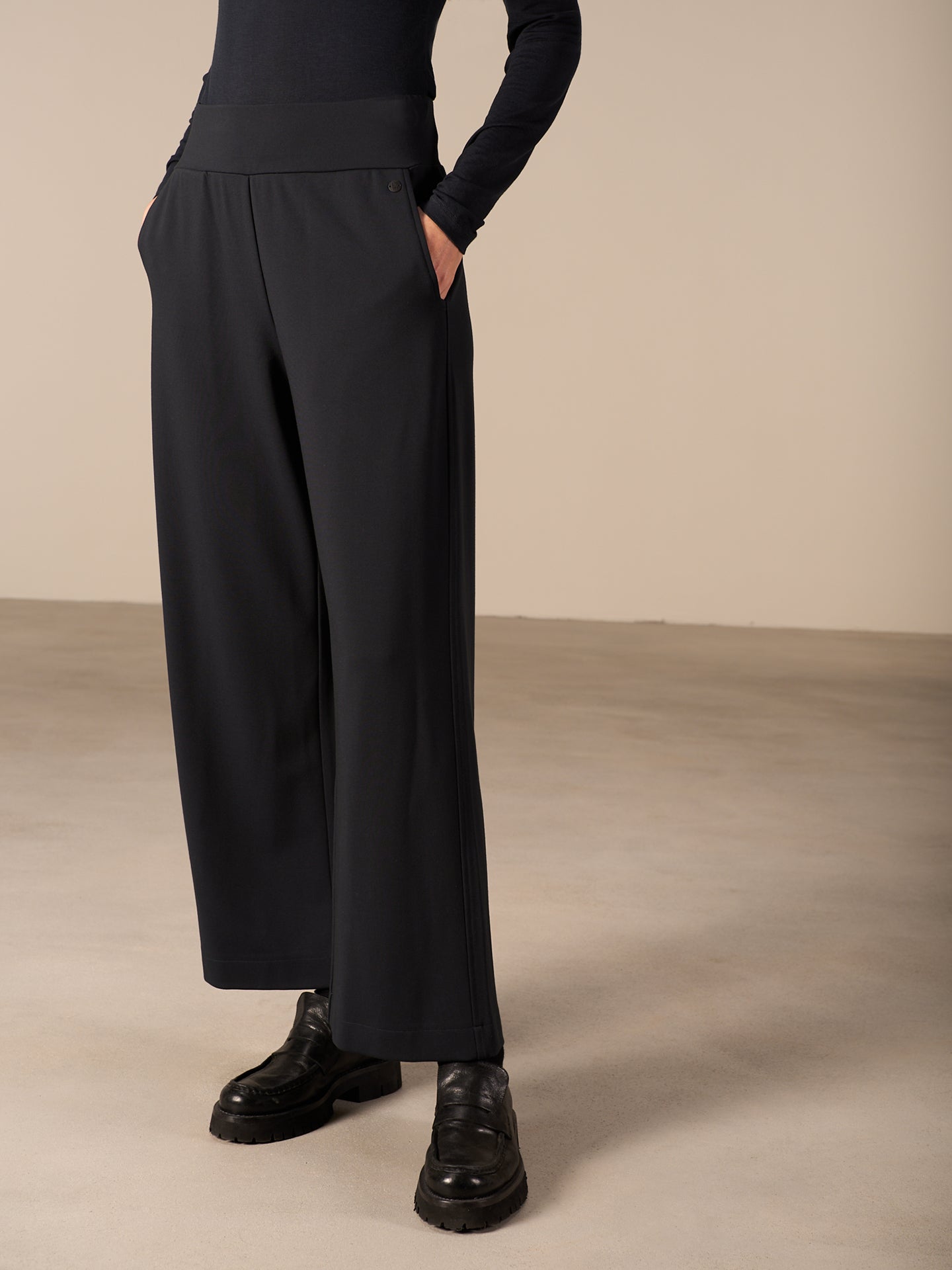 Pantaloni wide leg