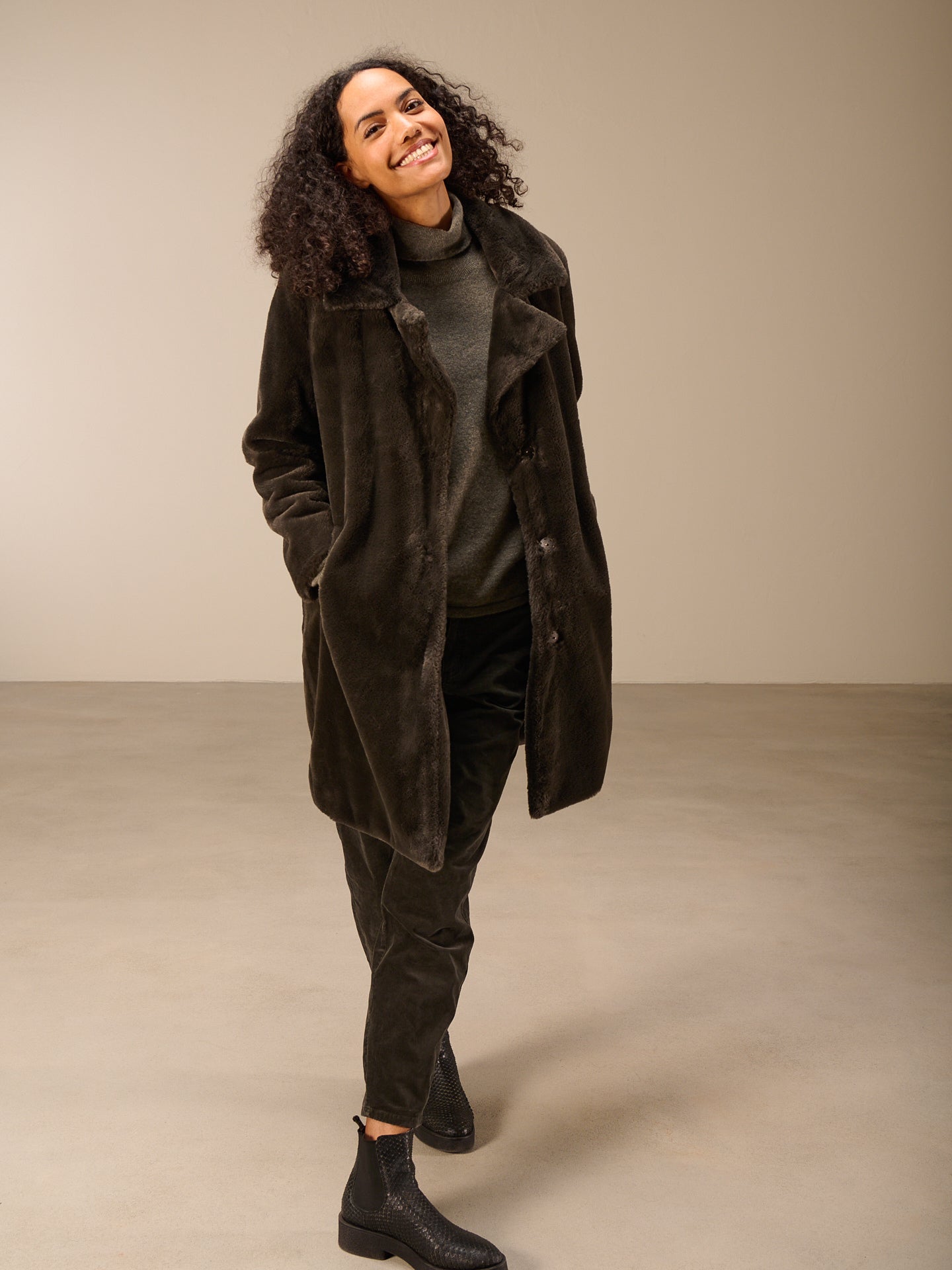 Cappotto in pelliccia sintetica