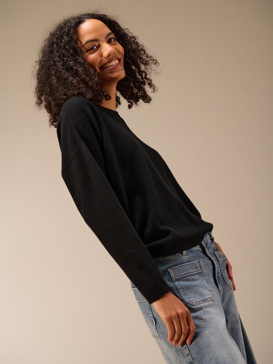 Knitted sweater with cashmere