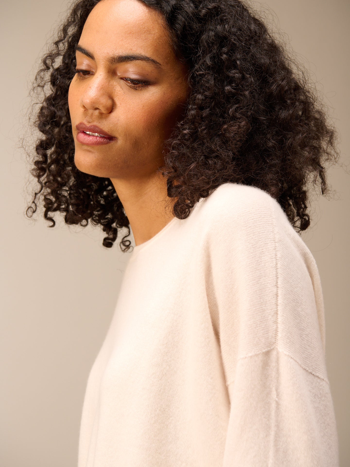 Knitted sweater with cashmere