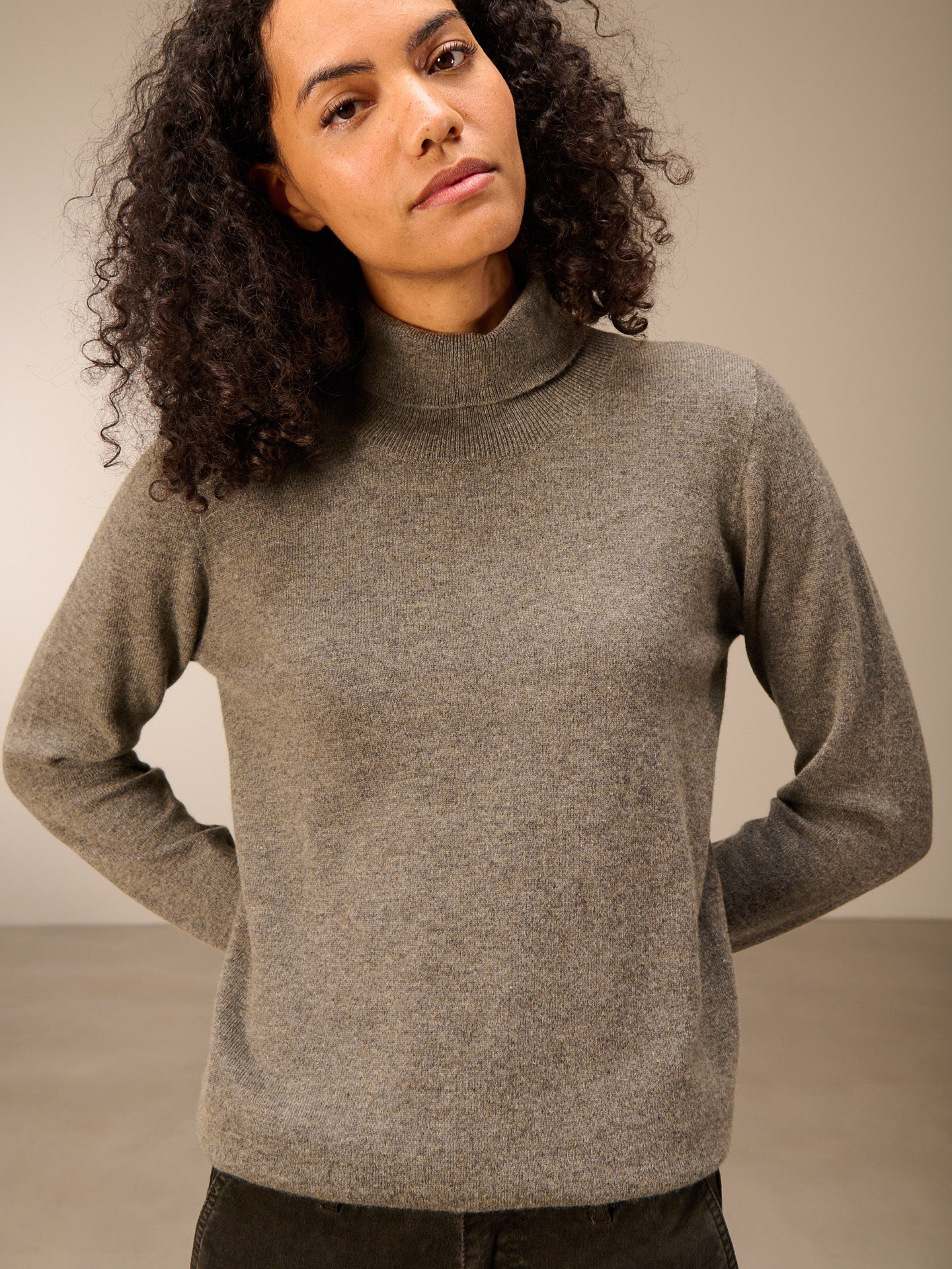 Maglione con collo a dolcevita