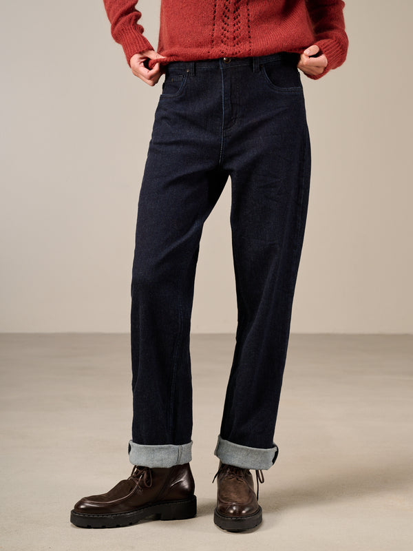 Straight-leg jeans