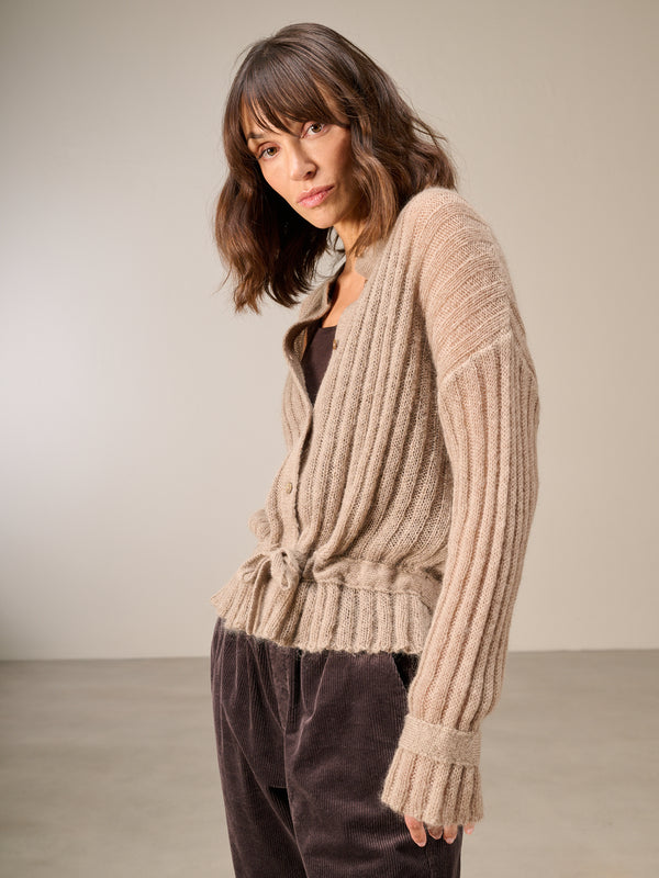 Strickjacke  mit Wolle