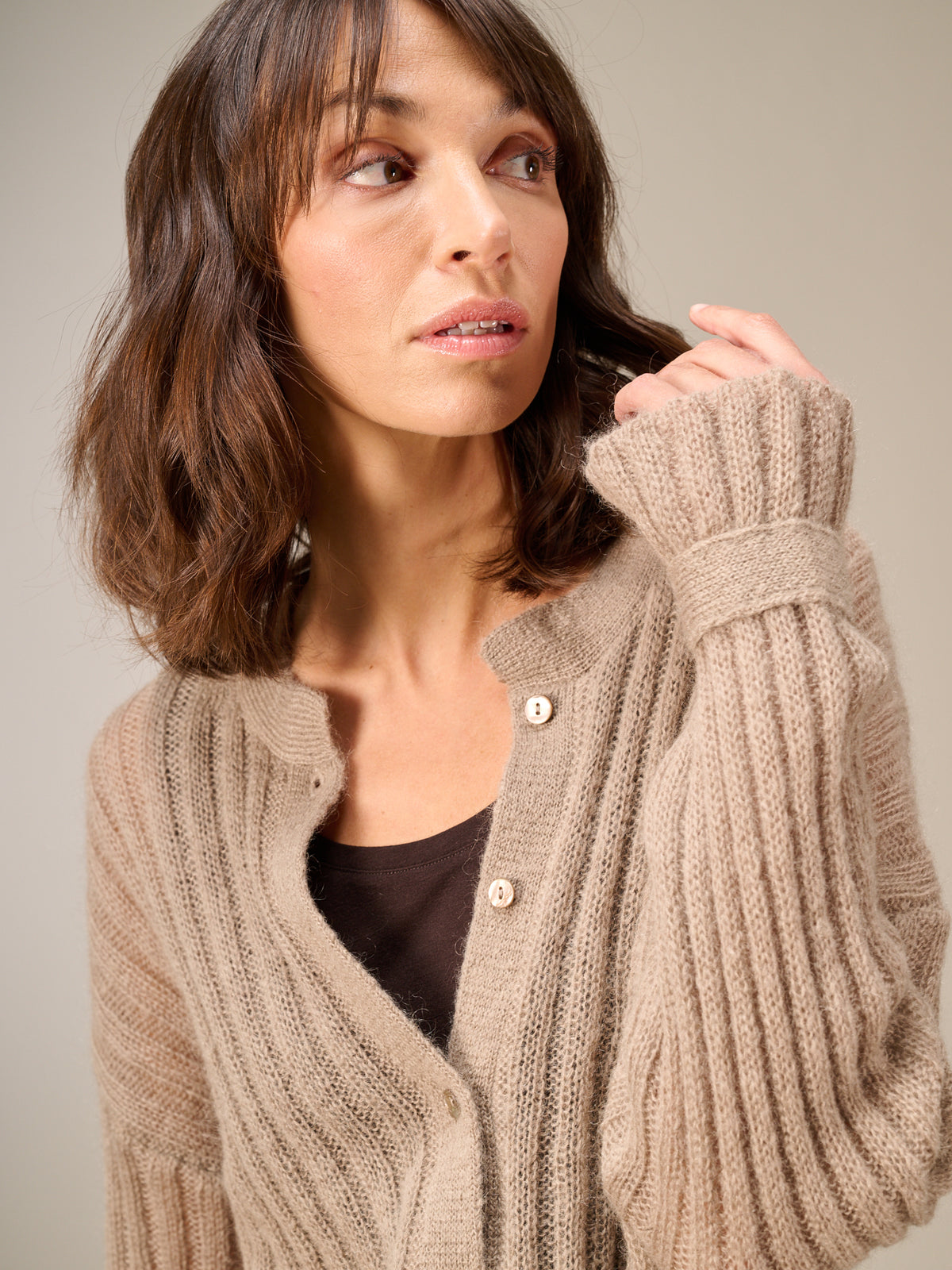 Strickjacke  mit Wolle