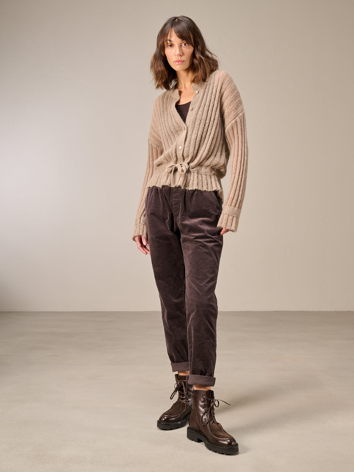 Strickjacke  mit Wolle